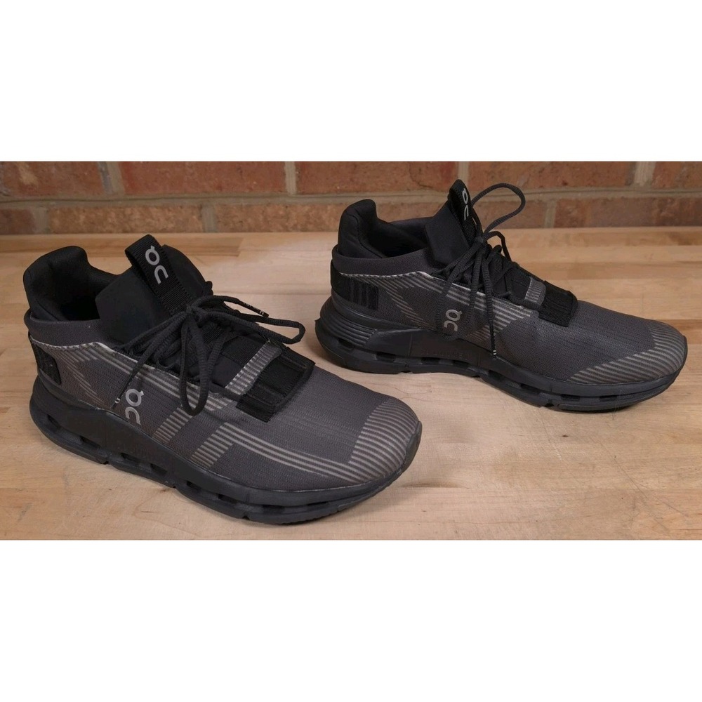 On Cloud Cloudnova Void Shoes Women Size 9 Running Sneakers Black Gray Lace up